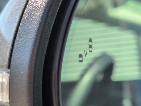 Used 2022 Ford Edge Titanium w/ Equipment Group 301A image 20