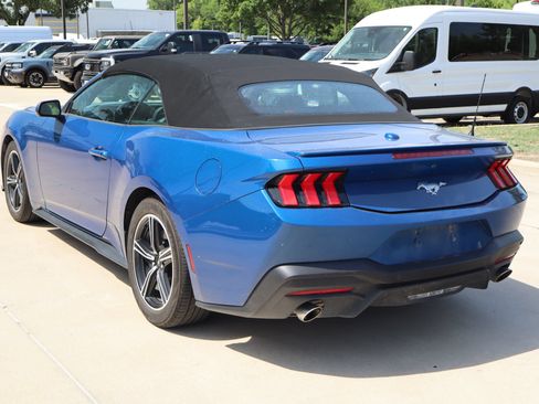 Used 2024 Ford Mustang Premium RWD image 6