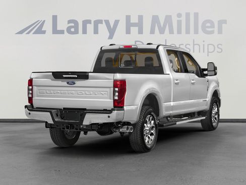 Used 2022 Ford F350 Lariat w/ Lariat Ultimate Package image 5