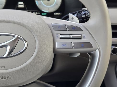 Used 2023 Hyundai Palisade Limited AWD/4WD image 25
