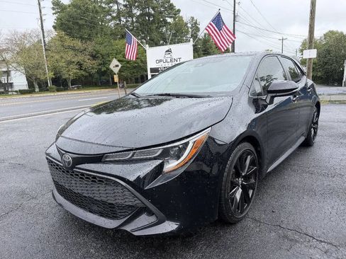 Used 2020 Toyota Corolla SE FWD image 3