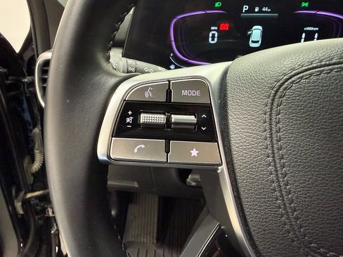 Used 2025 Kia Telluride EX image 23