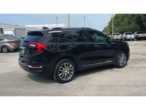 Certified 2024 GMC Terrain Denali w/ Denali Premium Package AWD/4WD image 8