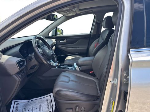 Used 2020 Hyundai Santa Fe SEL w/ Convenience + Premium Package image 9