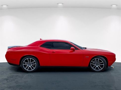 Used 2023 Dodge Challenger R/T w/ Plus Package image 22