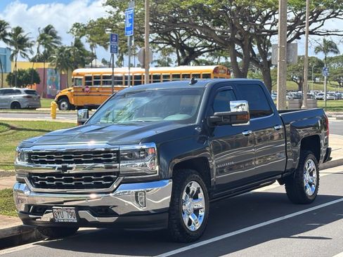 Used 2017 Chevrolet Silverado 1500 LTZ w/ LTZ Plus Package image 1