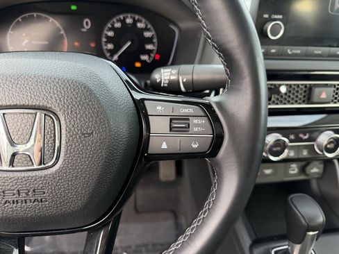 Used 2022 Honda Civic EX image 17