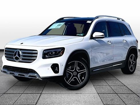 New 2026 Mercedes-Benz GLB 250 4MATIC image 2