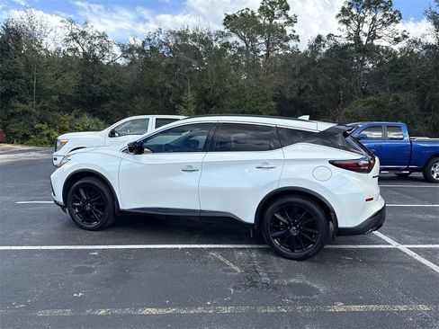 Certified 2024 Nissan Murano SV w/ SV Midnight Edition Package image 14