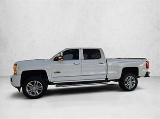 Used 2016 Chevrolet Silverado 2500 High Country w/ Duramax Plus Package AWD/4WD video 3