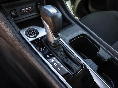 Used 2025 Nissan Sentra SV w/ All-Weather Package image 18