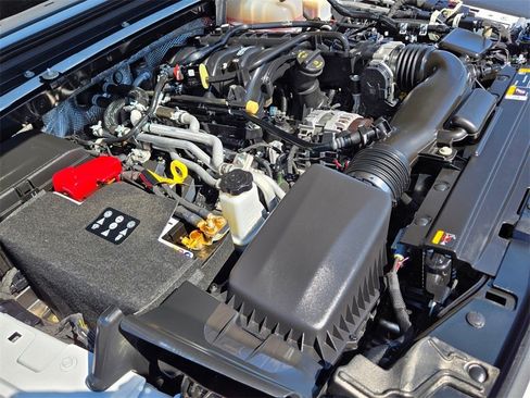 Used 2024 Jeep Gladiator Mojave image 21