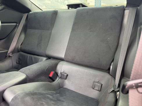 Used 2020 Subaru BRZ Limited w/ Popular Package #2 RWD image 17