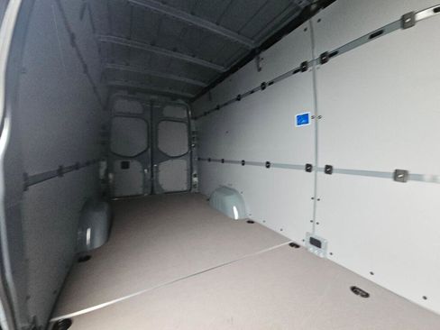 New 2025 Mercedes-Benz Sprinter 2500 image 16