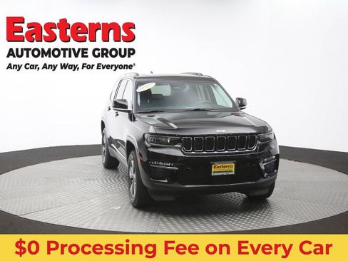 Used 2023 Jeep Grand Cherokee 4WD 4xe image 54
