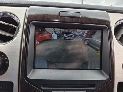 Used 2013 Ford F150 Platinum image 30