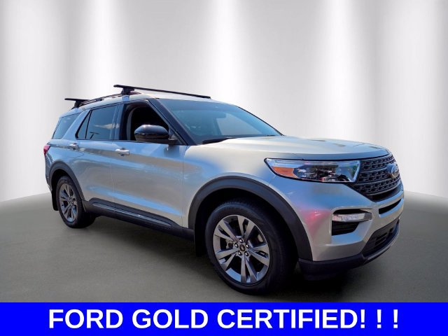 Used 2023 Ford Explorer XLT w/ Equipment Group 202A RWD image 7
