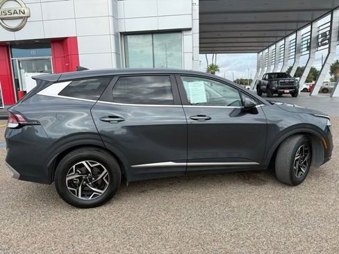Used 2023 Kia Sportage LX FWD image 8