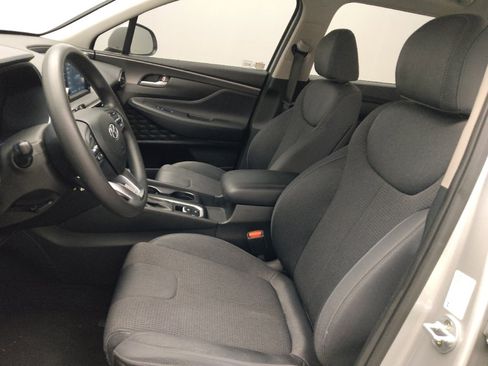 Used 2019 Hyundai Santa Fe SE FWD image 17