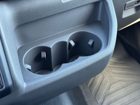 New 2025 Ford Transit 250 148 Medium Roof image 22