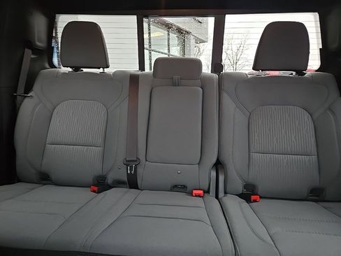 Used 2022 RAM 1500 Big Horn AWD/4WD image 42
