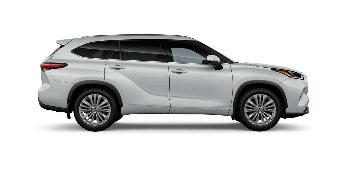 New 2026 Toyota Highlander Platinum AWD/4WD image 12