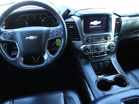 Used 2018 Chevrolet Tahoe LT RWD image 13