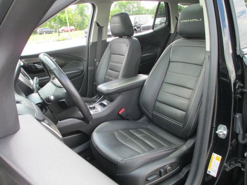 Used 2022 GMC Terrain Denali AWD/4WD image 20