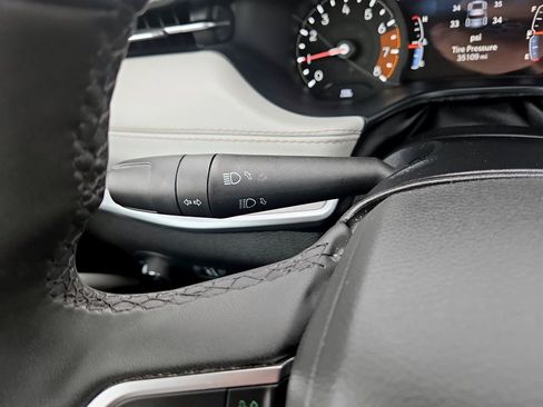 Used 2025 Jeep Compass Limited AWD/4WD image 20