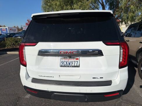 Used 2022 GMC Yukon XL SLE w/ Max Trailering Package image 8