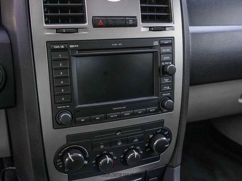 Used 2006 Chrysler 300 SRT8 w/ SRT Option Group II image 19