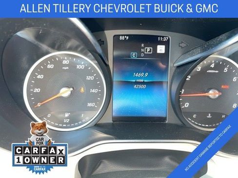 Used 2022 Mercedes-Benz GLC 300 image 4