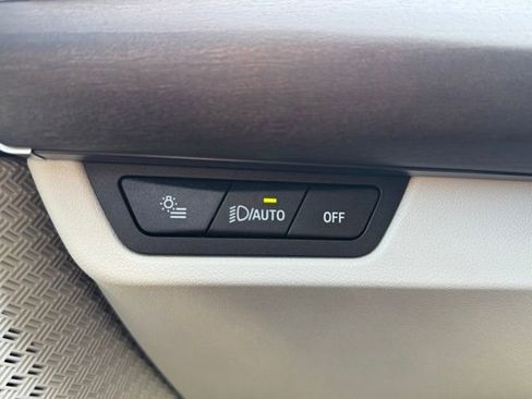 New 2026 BMW X1 xDrive28i w/ Technology Package image 28