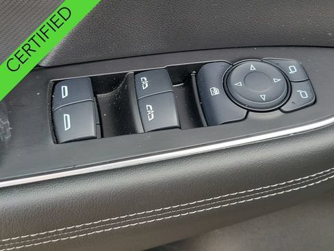 Certified 2024 Buick Envision Preferred AWD/4WD image 23