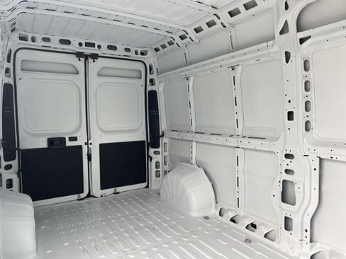 New 2026 RAM ProMaster 2500 w/ Convenience Group image 16