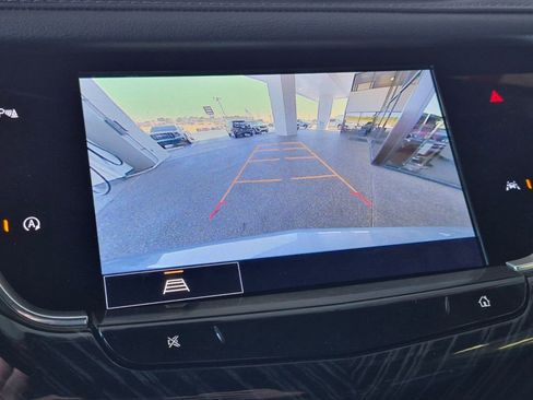 Used 2025 Cadillac XT6 Premium Luxury FWD image 29