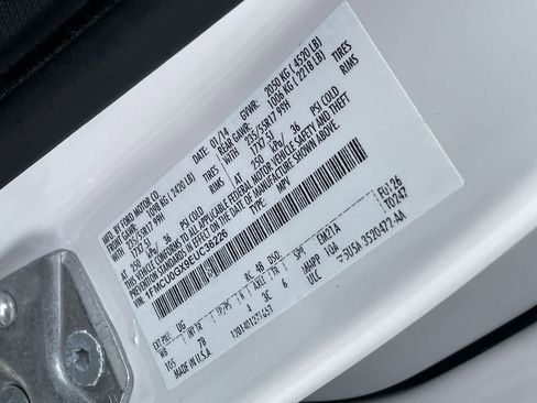 Used 2014 Ford Escape SE FWD image 29