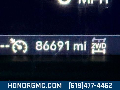 Used 2021 Chevrolet Silverado 1500 LT Trail Boss w/ Bed Protection Package image 31