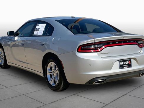 Used 2022 Dodge Charger SXT RWD image 10