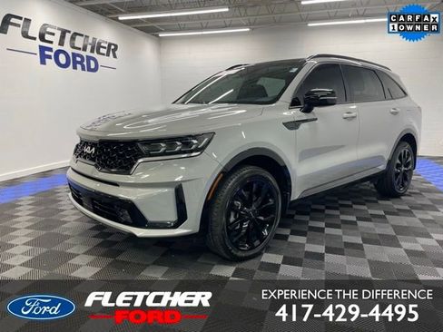 Used 2023 Kia Sorento SX image 1