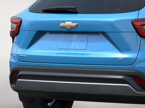 New 2026 Chevrolet Trax LT image 14