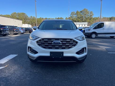 Used 2020 Ford Edge SEL w/ Convenience Package image 3