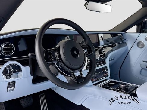 Used 2024 Rolls-Royce Spectre w/ Spectre Launch Package image 9