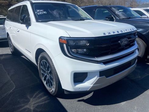 Used 2025 Ford Expedition Max Platinum image 5