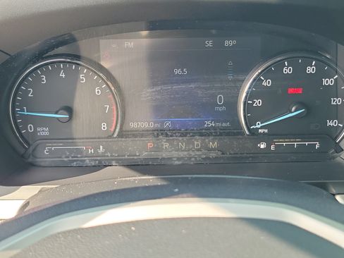 Used 2020 Ford Explorer XLT RWD image 25
