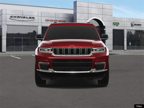 Used 2023 Jeep Grand Cherokee L Limited image 12