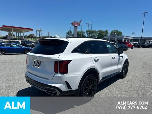 Used 2023 Kia Sorento SX FWD image 5