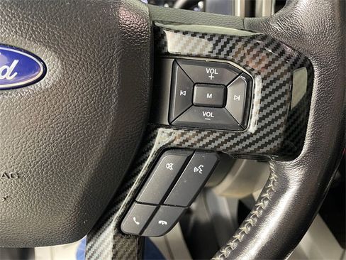 Certified 2022 Ford F350 Lariat w/ Lariat Ultimate Package image 13