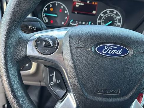Used 2023 Ford Transit Connect XL image 22