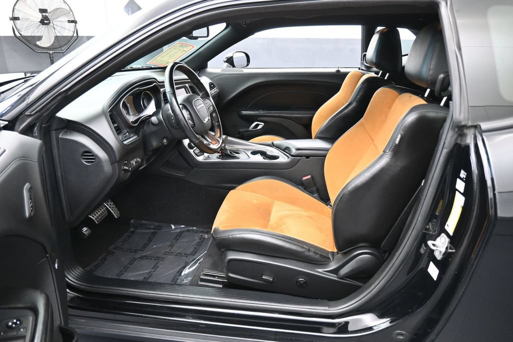 Used 2021 Dodge Challenger GT w/ Plus Package RWD image 10